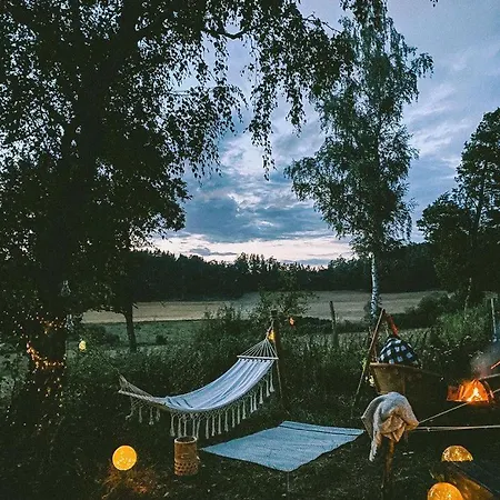 럭셔리텐트 Glamping Hive