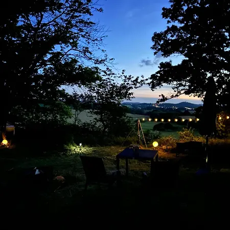 Glamping Hive Glamping *
