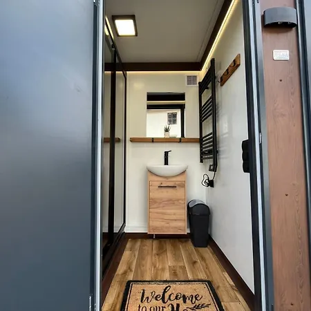 Glamping Glamping Hive