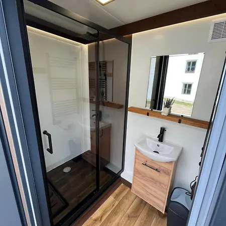Glamping Hive * Cmeliny