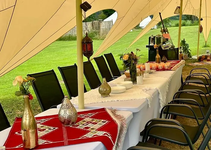 Glamping Hive * Cmeliny