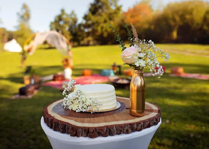 Luxury tent Glamping Hive *